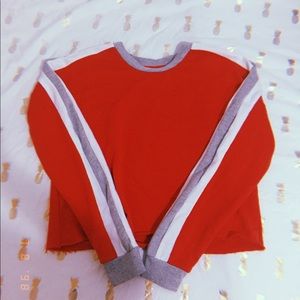 ™️Cropped red striped sweater